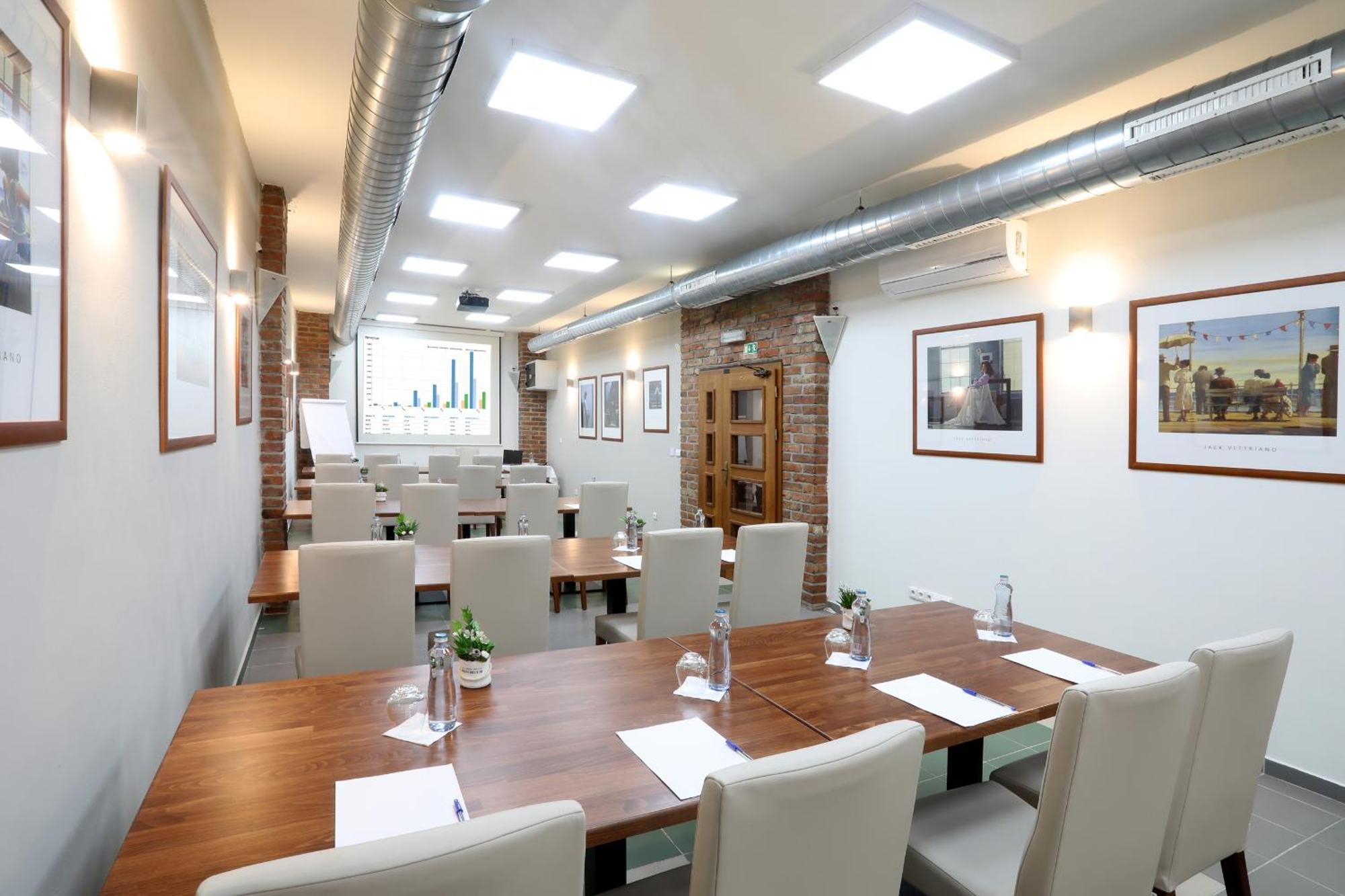 Hotel Pod Vezi Strážnice Εξωτερικό φωτογραφία