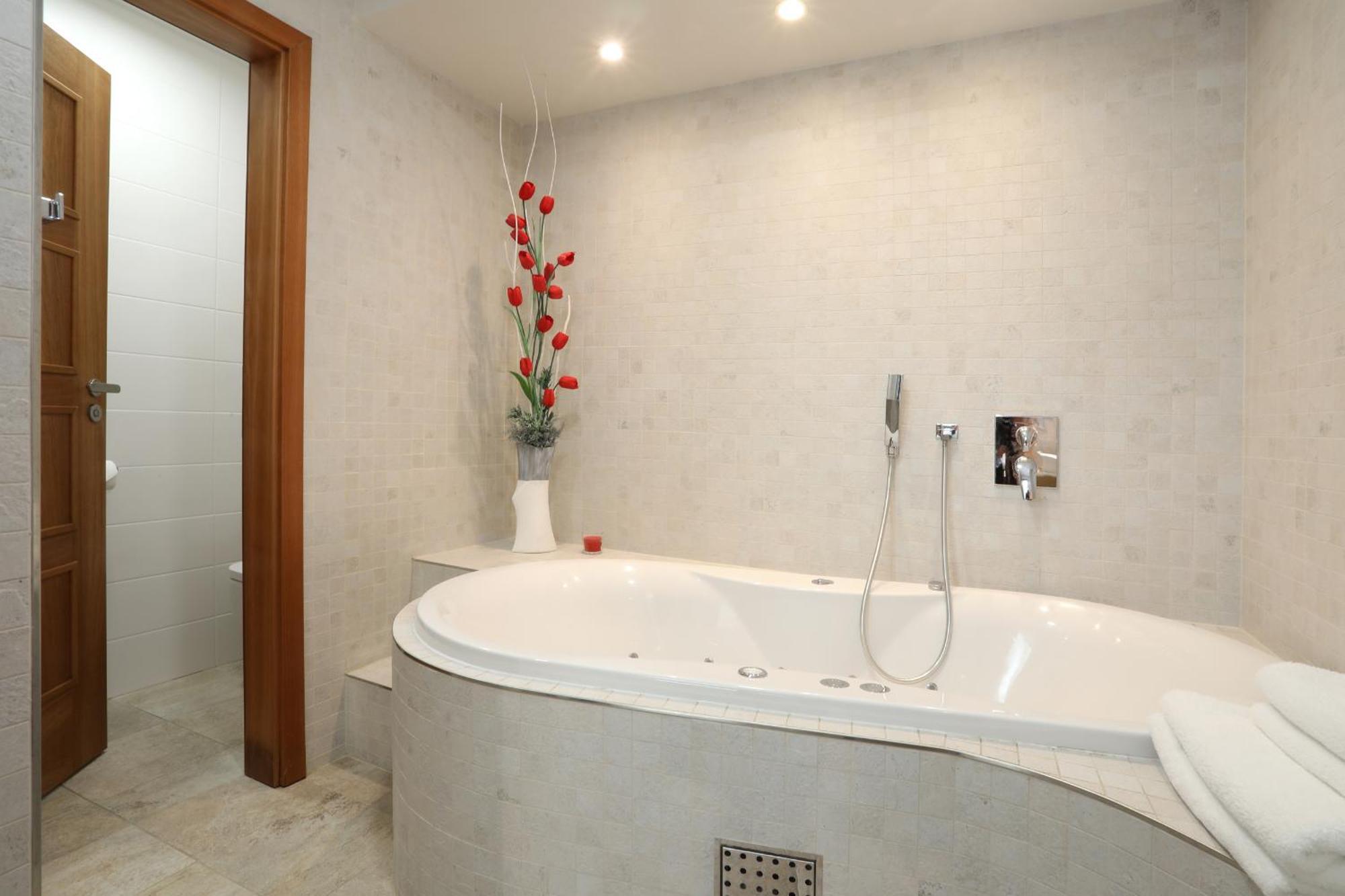 Hotel Pod Vezi Strážnice Εξωτερικό φωτογραφία