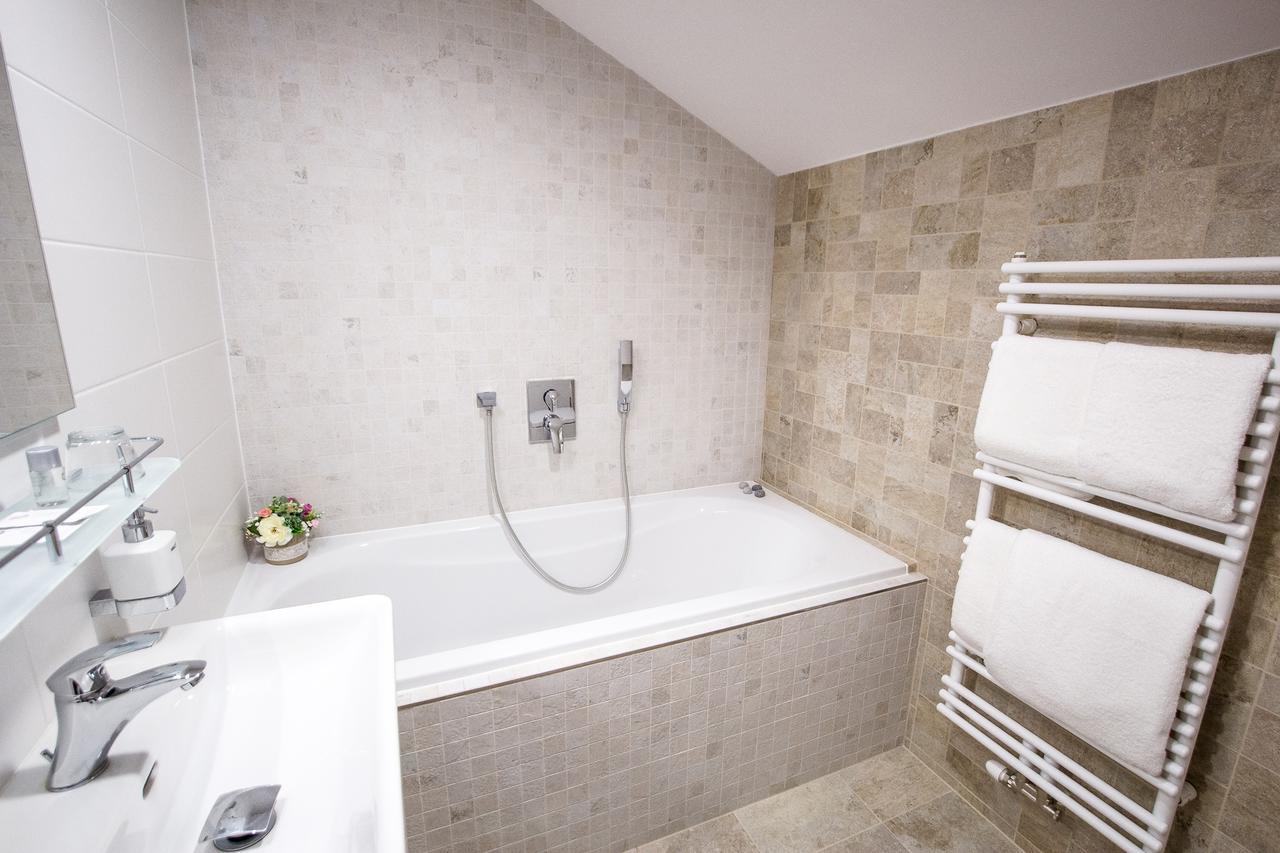 Hotel Pod Vezi Strážnice Εξωτερικό φωτογραφία