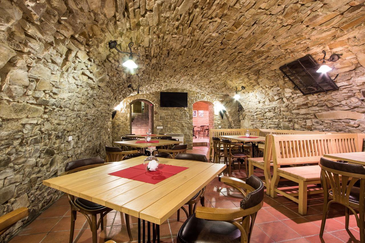 Hotel Pod Vezi Strážnice Εξωτερικό φωτογραφία