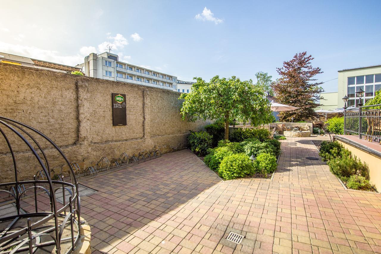 Hotel Pod Vezi Strážnice Εξωτερικό φωτογραφία